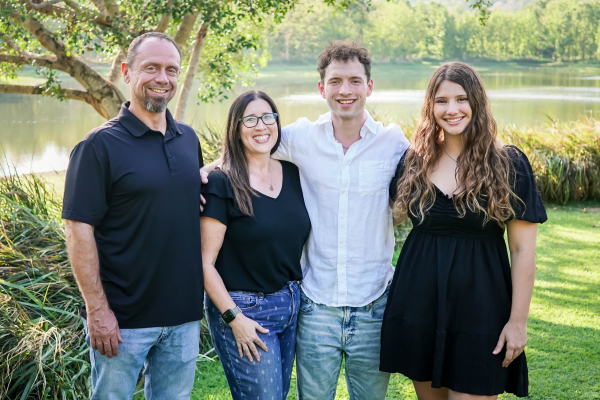 Bob and Stacy Hirschelman